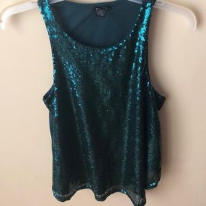 Sparkly sleeveless rue21 shirt
